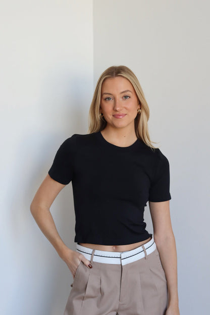 Basic Seamless Tee